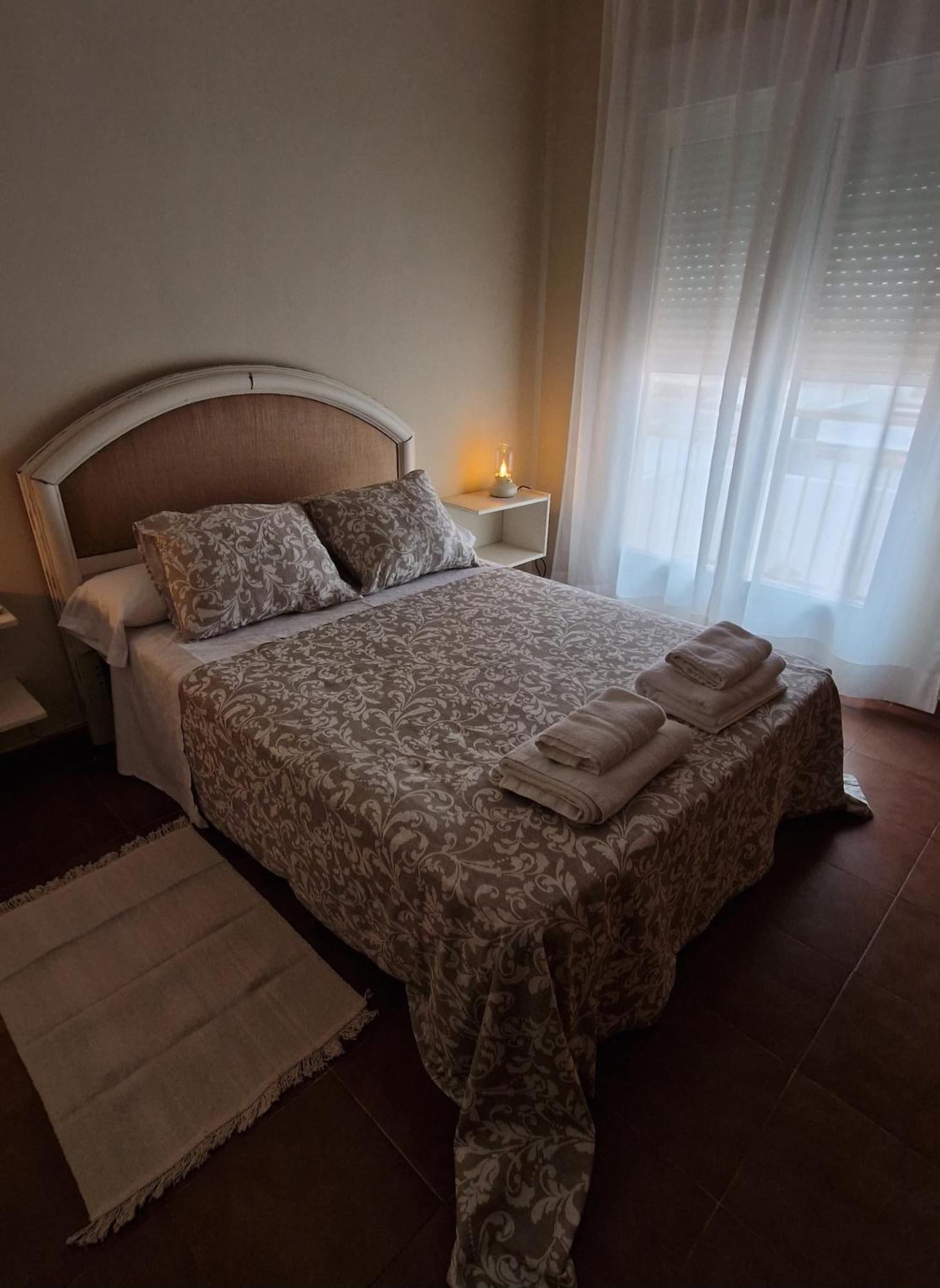 Apartamento Turistico Altora Tomelloso Eksteriør billede